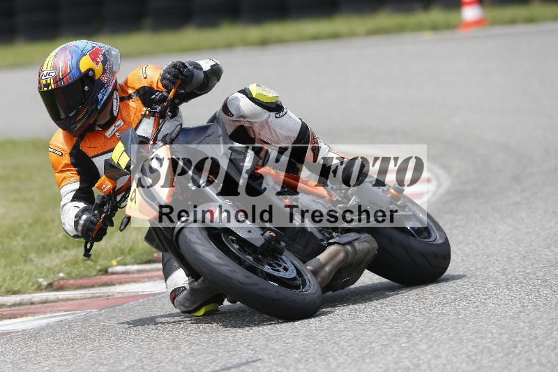 /24 08.06.2025 TZ Motorsport ADR/Gruppe gelb/90